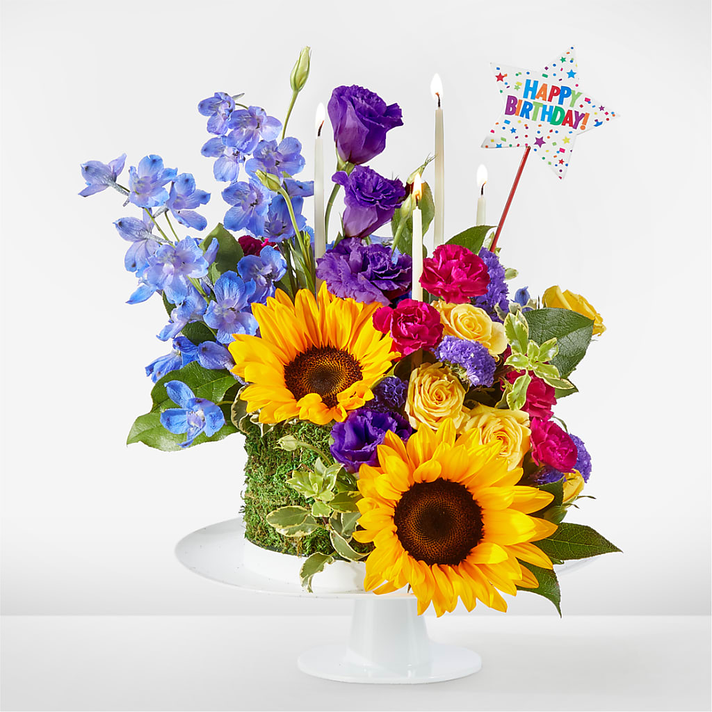 Star of the Day Floral Cake – Two Flower Girls, Skokie IL