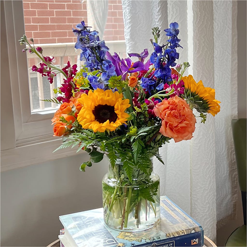 Rays of Life Bouquet –  Two Flower Girls, Skokie IL