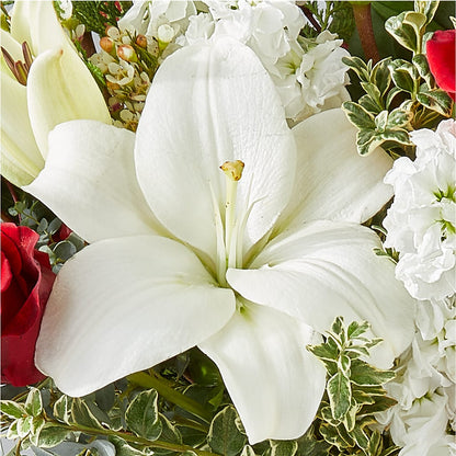 Twinkle Lights Bouquet –  Two Flower Girls, Skokie IL