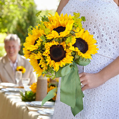Free Spirit Bouquet –  Two Flower Girls, Skokie IL